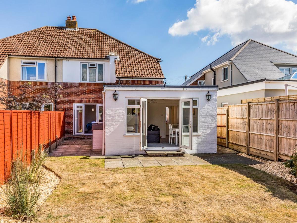 Pass The Keys Lovely Ground Floor Flat With Large Garden Chichester Exterior foto