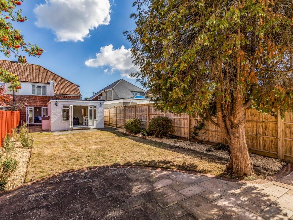 Pass The Keys Lovely Ground Floor Flat With Large Garden Chichester Exterior foto